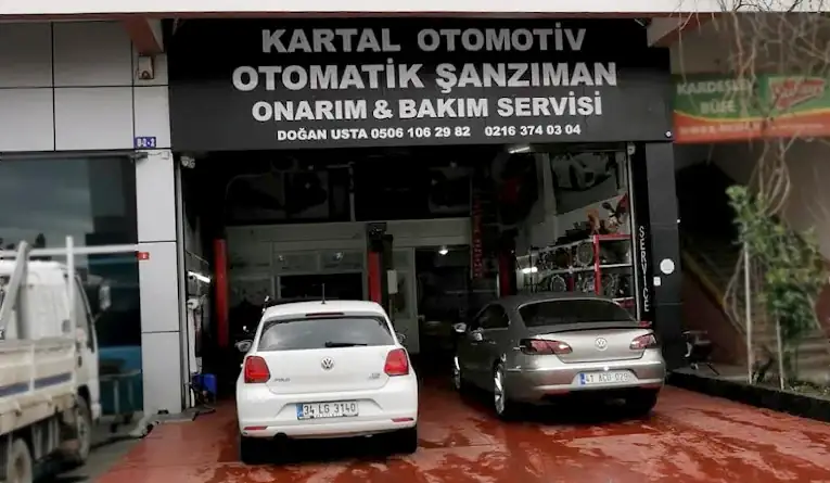 Kartal DSG Mekatronik servisi dış cephe; VW Polo ve Passat lift üzerinde DSG tamiri